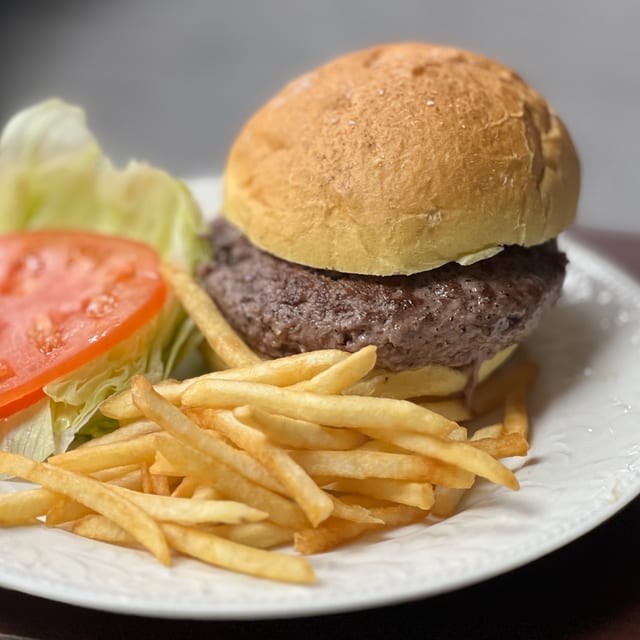 Harry's Big Burger.