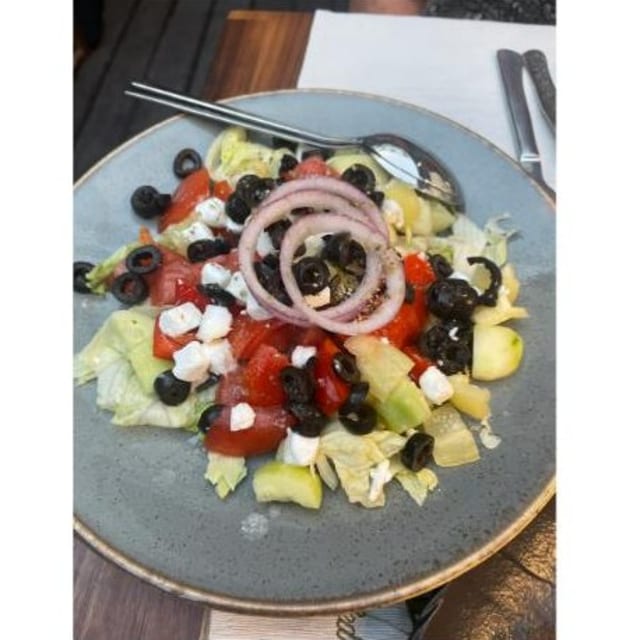 2S. Salad.
